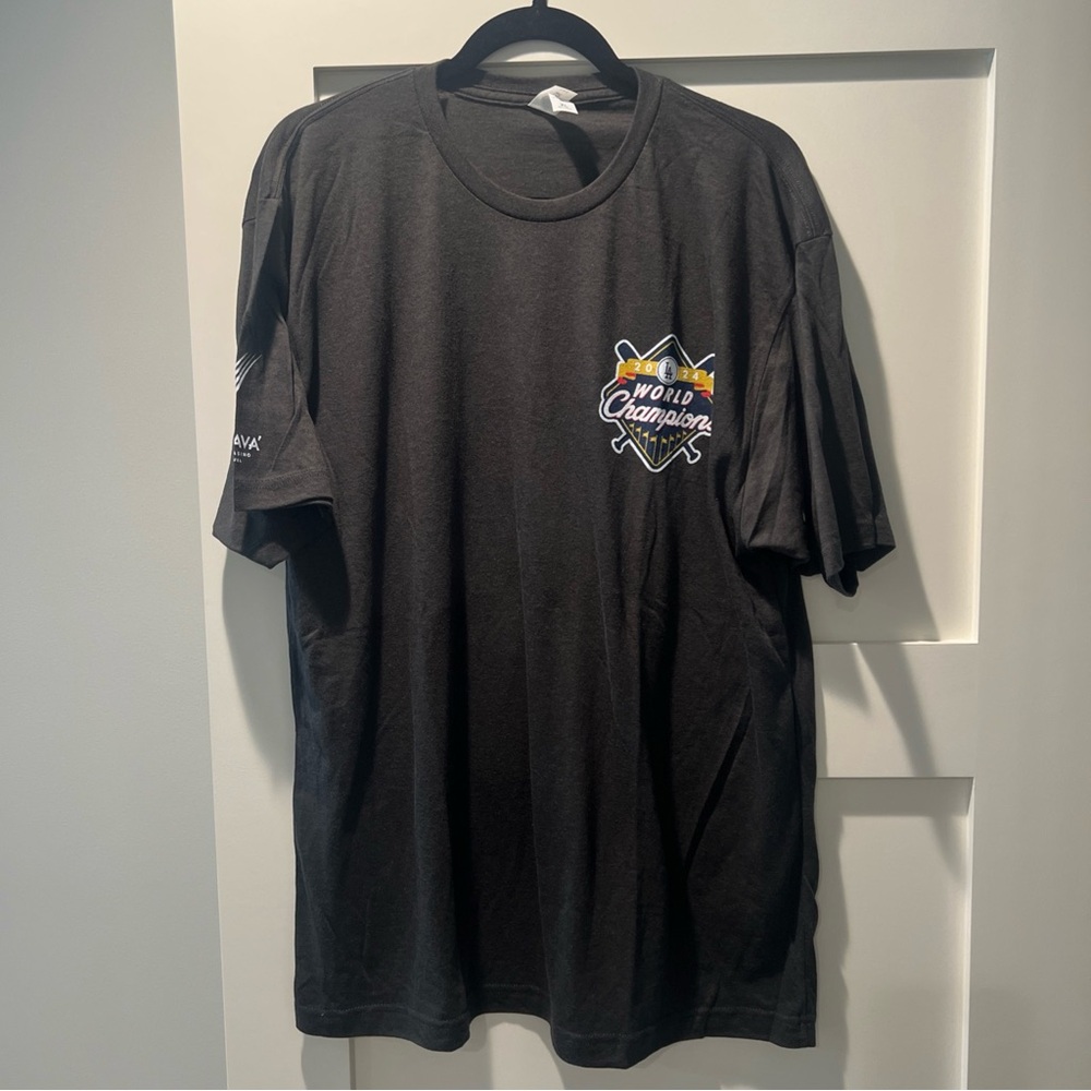 Men’s LA Dodgers 2024 World Champions T Shirt Short Sleeve XL